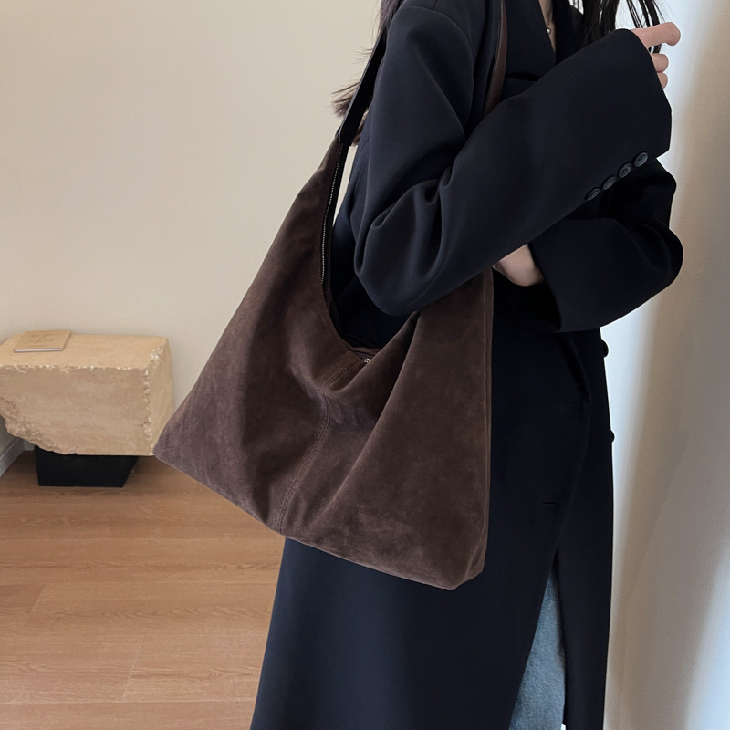 Marva Shoulder Bag