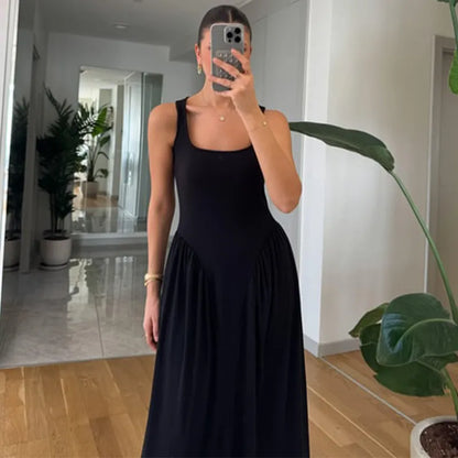 Elyna Dress